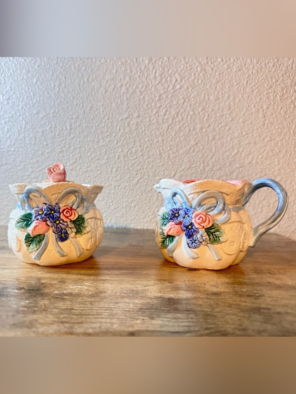 Fitz & Floyd 1993 Vintage Sugar Bowl & Creamer Set | Pink & Blue Tea Set - Picture 12 of 12